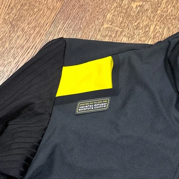 Sold - Picture 4 of 16